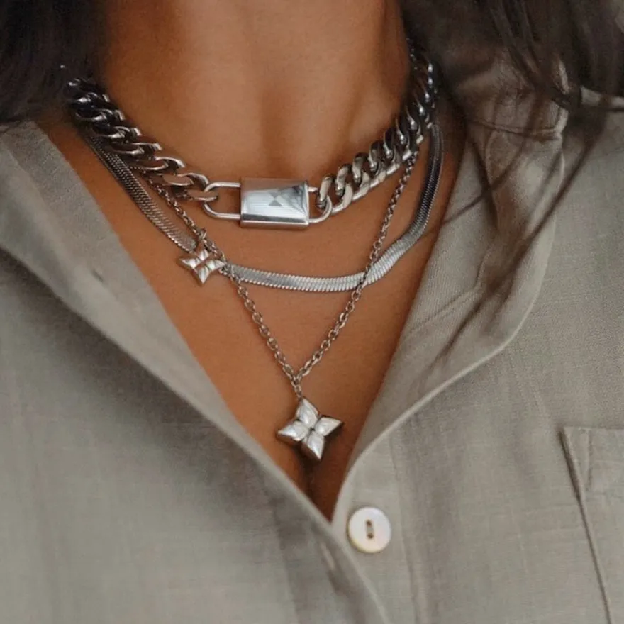 Women MVMT Necklaces^Burst Necklace