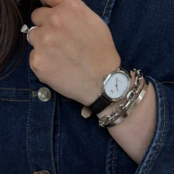 Women MVMT Oval|Shop All^Carmel Oval