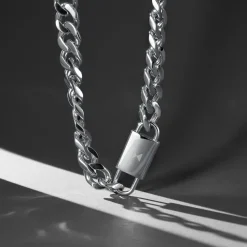 Women MVMT Necklaces^Chunky Padlock Necklace