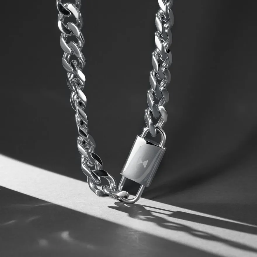 Women MVMT Necklaces^Chunky Padlock Necklace