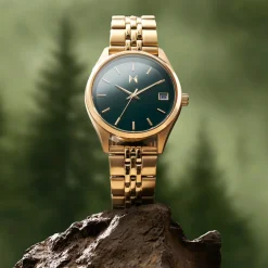 Women MVMT Round|Shop All^Rise Boyfriend