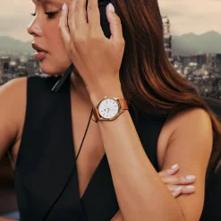 Women MVMT Round|Shop All^Rise Boyfriend