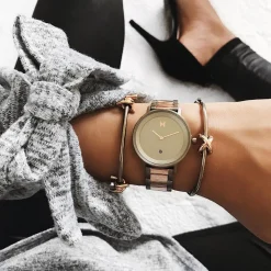 Women MVMT Shop All^Signature II